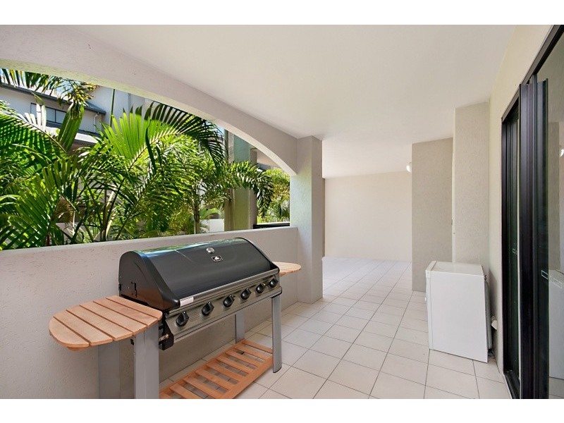 Unit 12/82-86  Martyn Street, Cairns QLD 4870