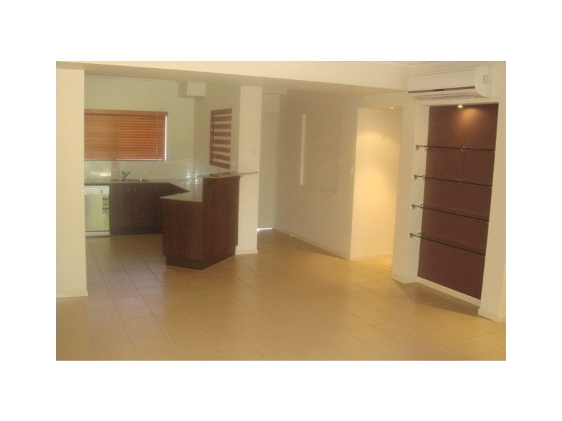 Unit 210/644 Bruce High Way, Cairns QLD 4870