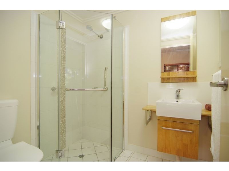 Unit 210/644 Bruce High Way, Cairns QLD 4870