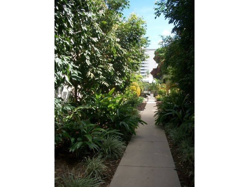 Unit 24/210 Grafton Street, Cairns QLD 4870