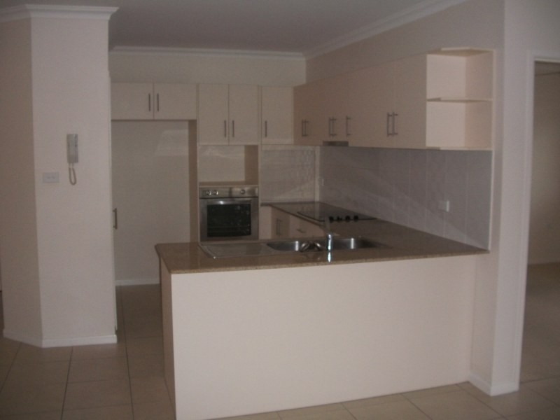 Unit 24/210 Grafton Street, Cairns QLD 4870