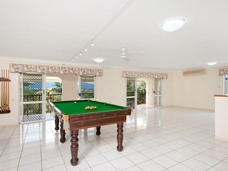 31 Ponticello Street, Whitfield QLD 4870