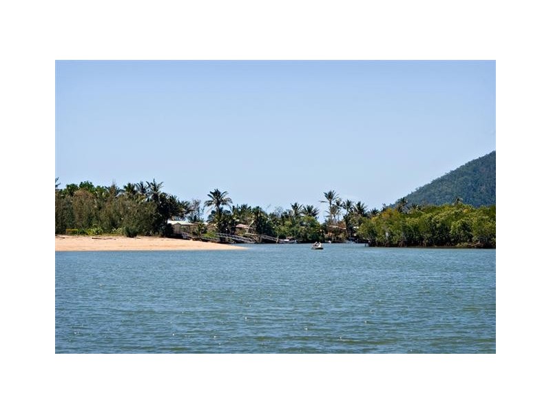 301 Russell Heads Esplanade, Cairns QLD 4870