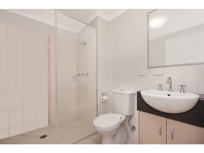 82-86  Martyn Street, Parramatta Park QLD 4870