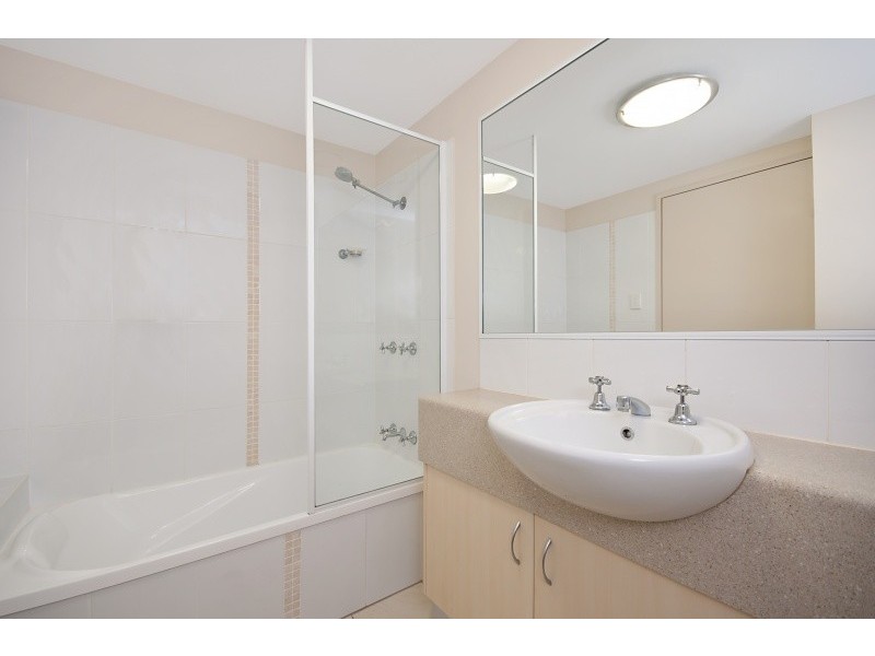 Unit 14/427 Draper Street, Parramatta Park QLD 4870