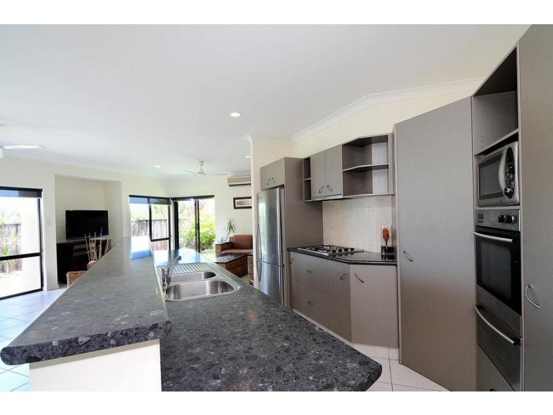 Brinsmead QLD 4870