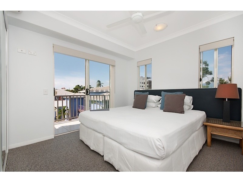 Unit 12/155 The Esplanade Esplanade, Cairns QLD 4870