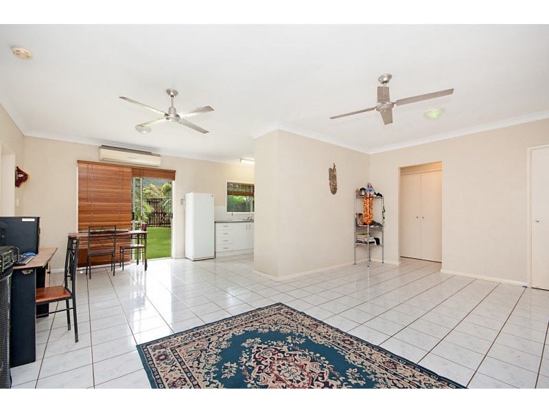 114 Robert Road, Bentley Park QLD 4869