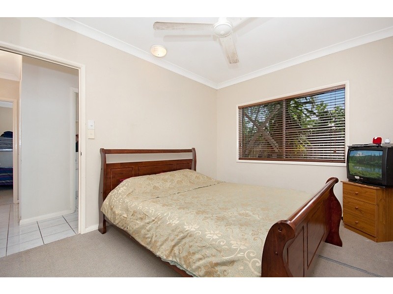 114 Robert Road, Bentley Park QLD 4869