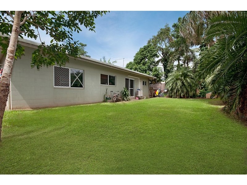 114 Robert Road, Bentley Park QLD 4869