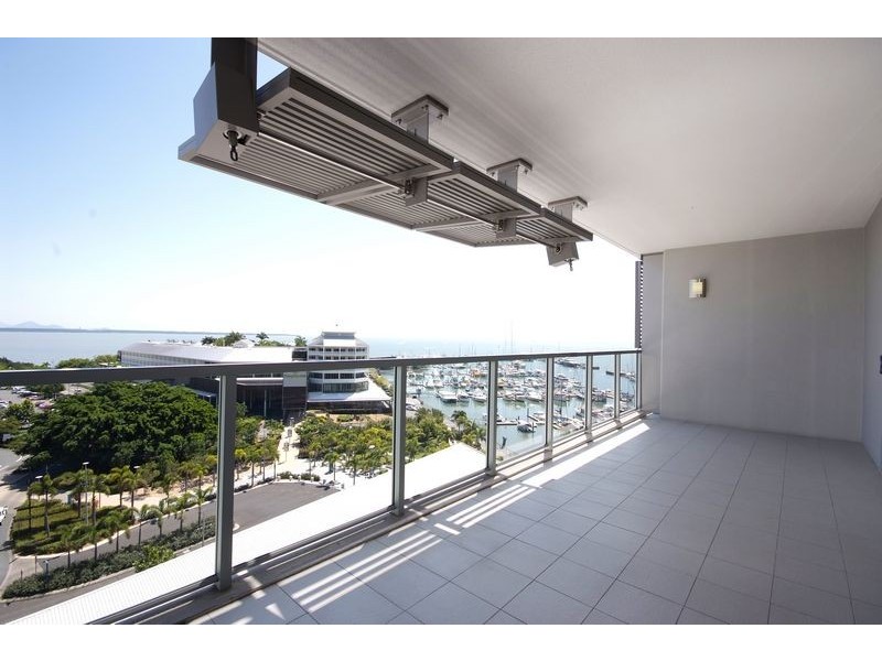 1 Marlin Parade, Cairns QLD 4870