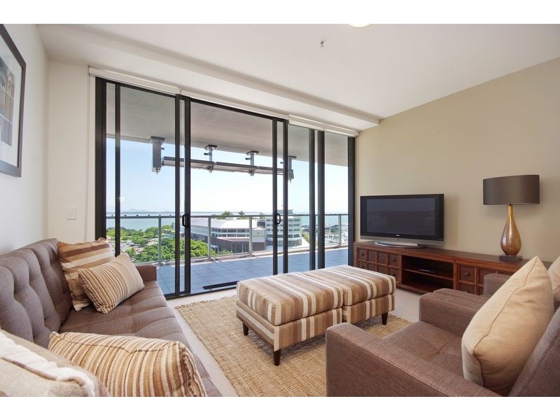 1 Marlin Parade, Cairns QLD 4870