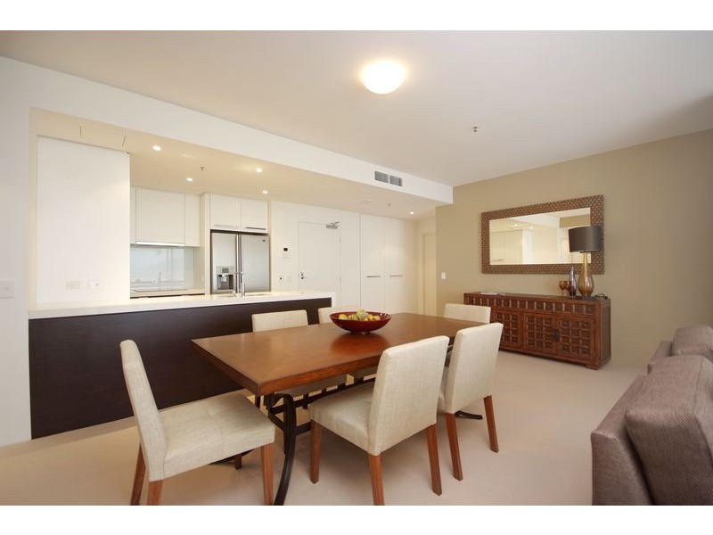 1 Marlin Parade, Cairns QLD 4870