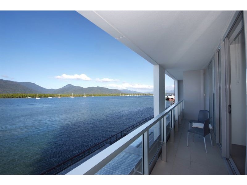 Unit 304/305 /1 Marlin Parade, Cairns QLD 4870