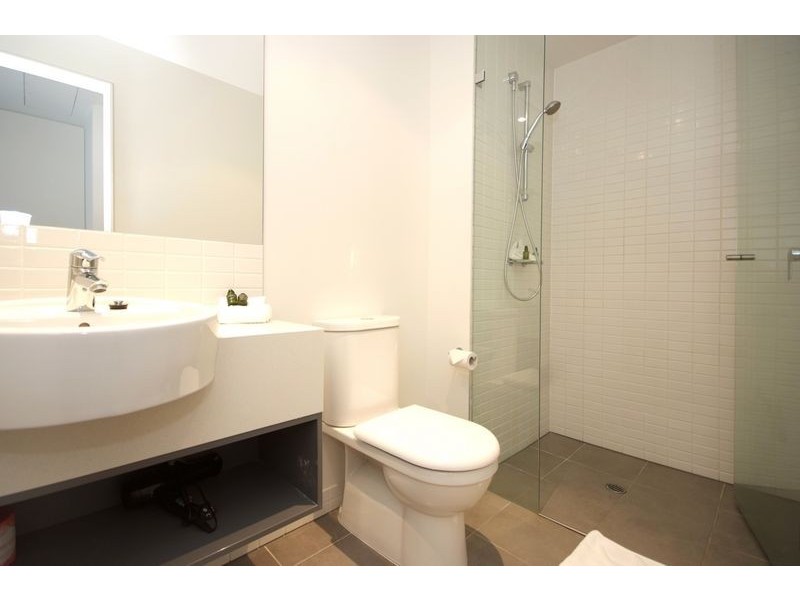 Unit 304/305 /1 Marlin Parade, Cairns QLD 4870