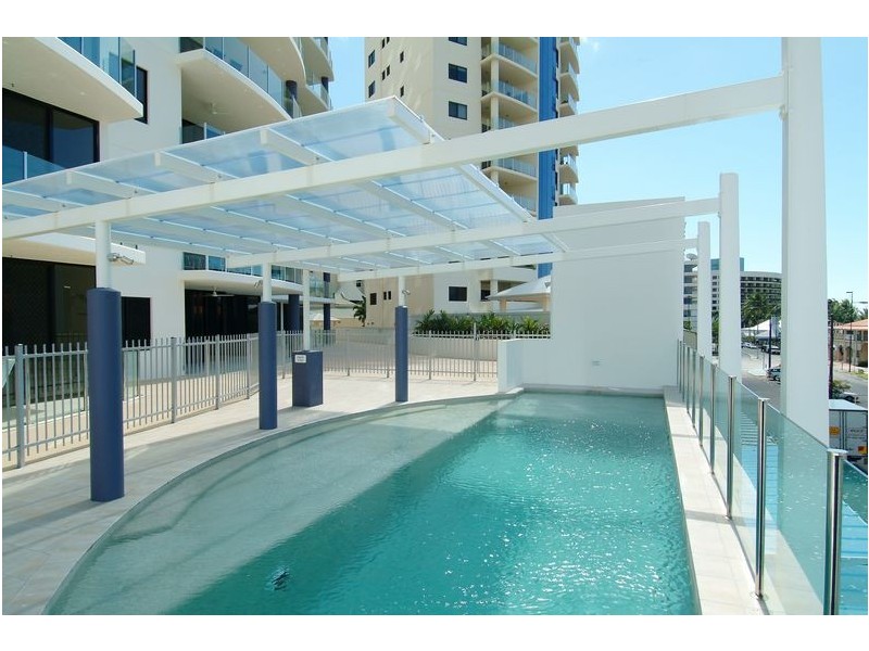 Unit 402/2 Lake Street, Cairns QLD 4870