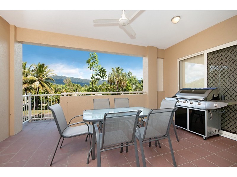 Unit 4/110 Moore Street, Trinity Beach QLD 4879