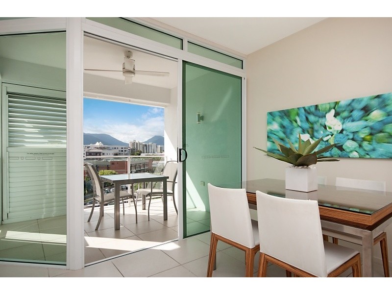 Unit 44/201 Lake Street, Cairns QLD 4870