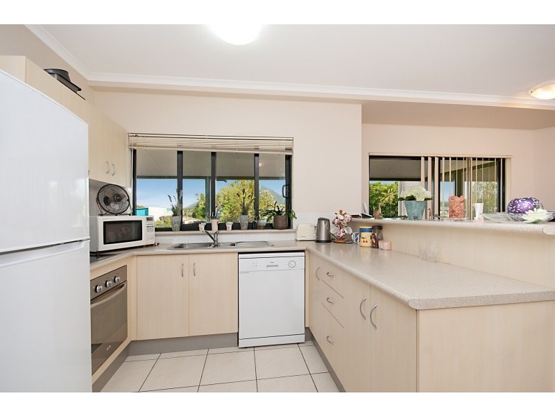 Unit 64/2 Fairweather Road, Redlynch QLD 4870