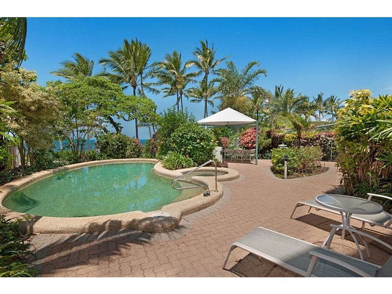 Unit 3/39-41 Vasey Esplanade, Trinity Beach QLD 4879