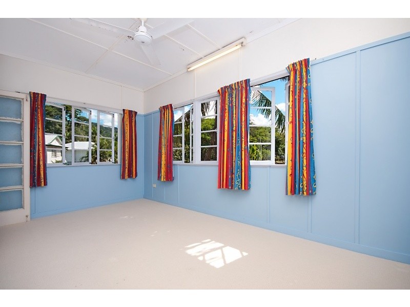 11 Hoad Street, Earlville QLD 4870