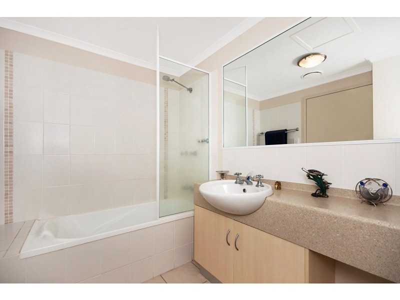 Unit 15/12 Oyster Court, Trinity Beach QLD 4879