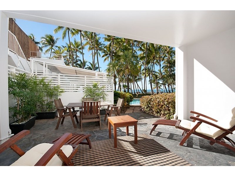Unit 4/9 Vievers Road, Palm Cove QLD 4879
