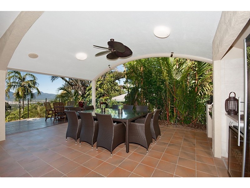 11 Coreega Close, Cairns QLD 4870