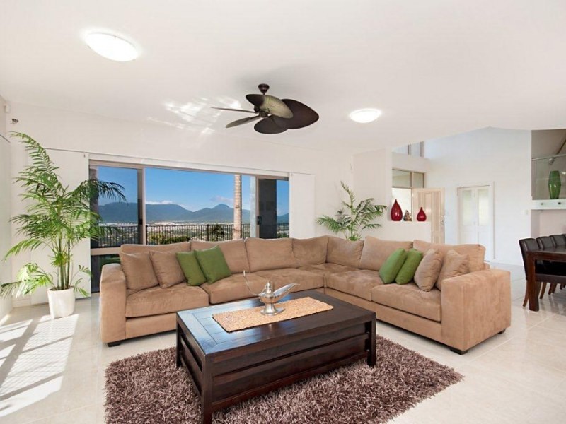 11 Coreega Close, Cairns QLD 4870