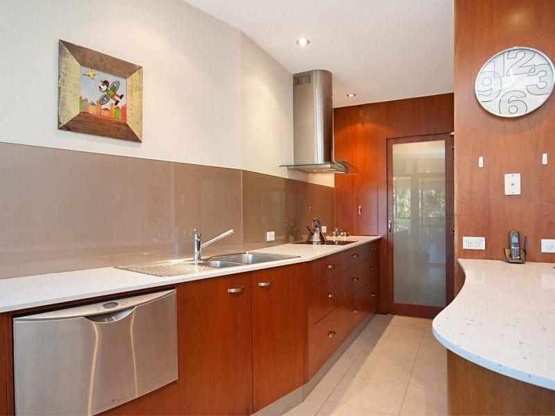 Unit 17/281 The Esplanade, Cairns QLD 4870