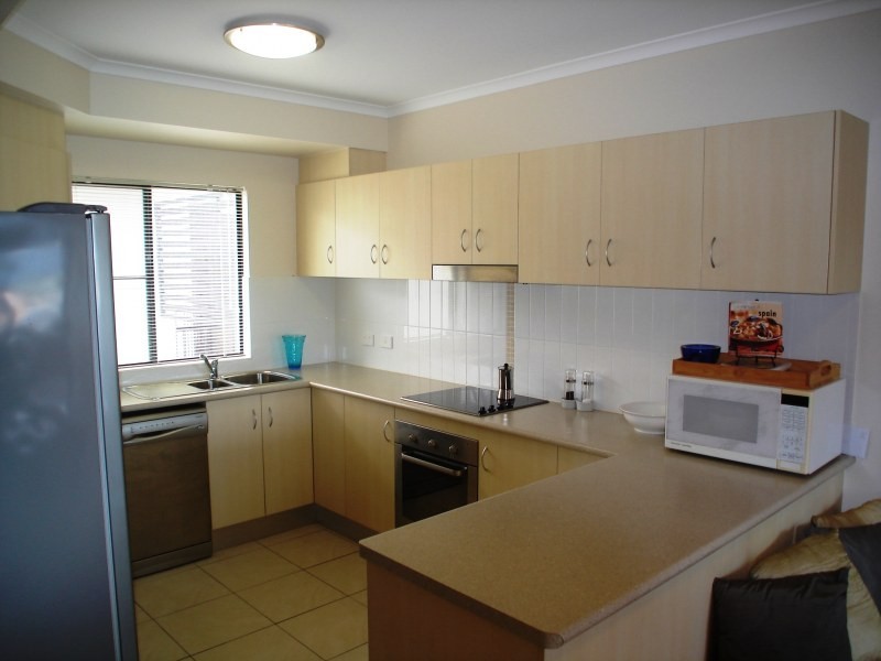 Unit 16/423 Draper Street, Cairns QLD 4870