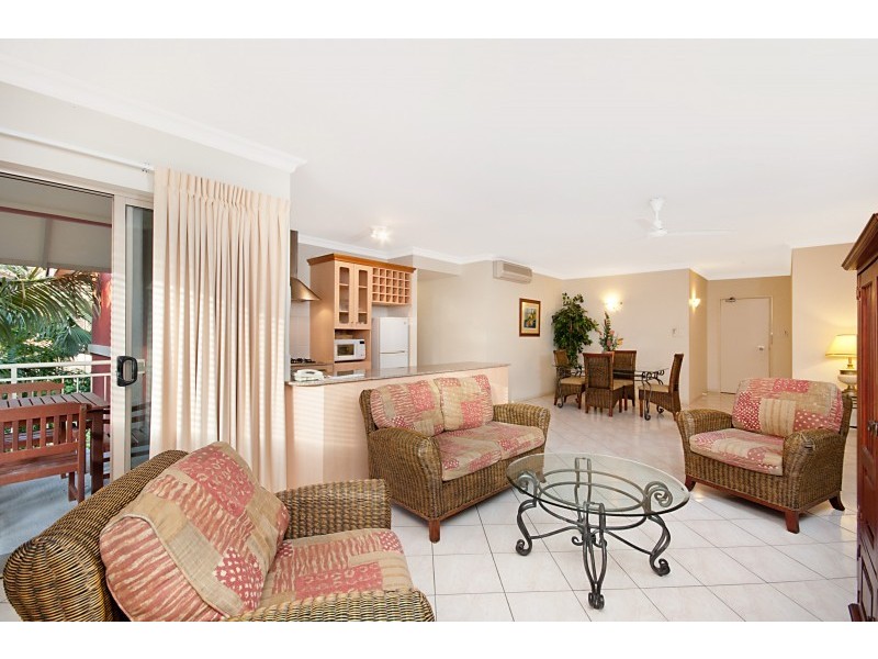 Unit 1123/2 Greenslopes Street, Cairns QLD 4870