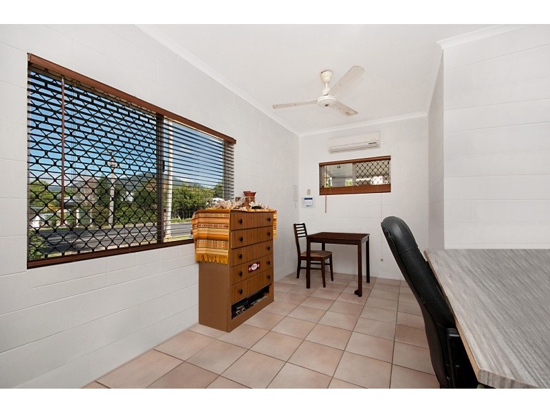 156 Woodward Street, Edge Hill QLD 4870