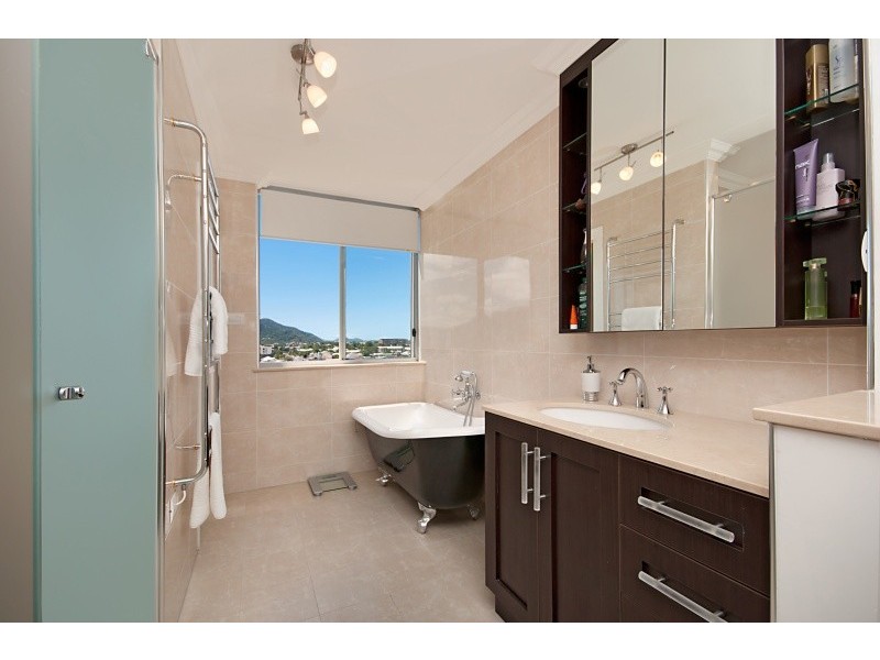 Unit 1001/23-25 Mcleod Street, Cairns QLD 4870