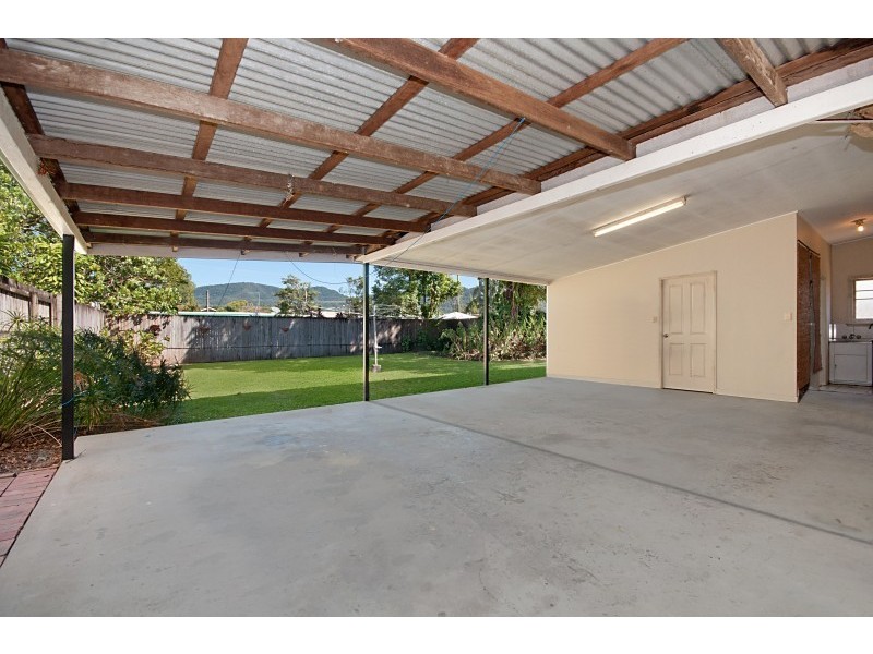9 Dalton Street, Bungalow QLD 4870