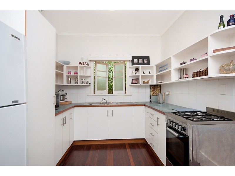 9 Dalton Street, Bungalow QLD 4870