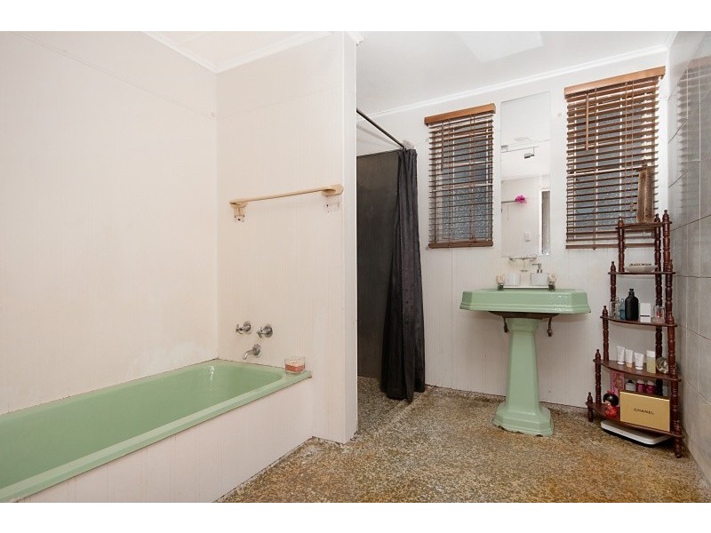 9 Dalton Street, Bungalow QLD 4870