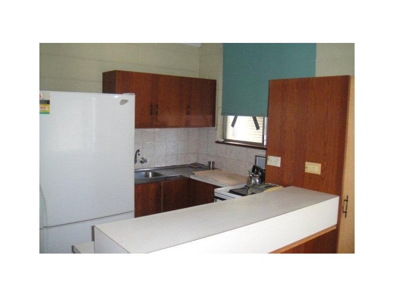 Unit 11/211 Lake Street, Cairns QLD 4870