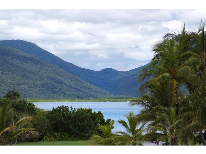 Unit 15/293 Esplanade Esplanade, North Cairns QLD 4870