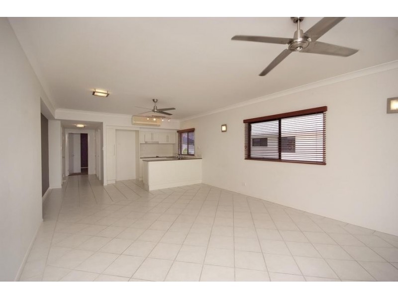 Unit 15/293 Esplanade Esplanade, North Cairns QLD 4870