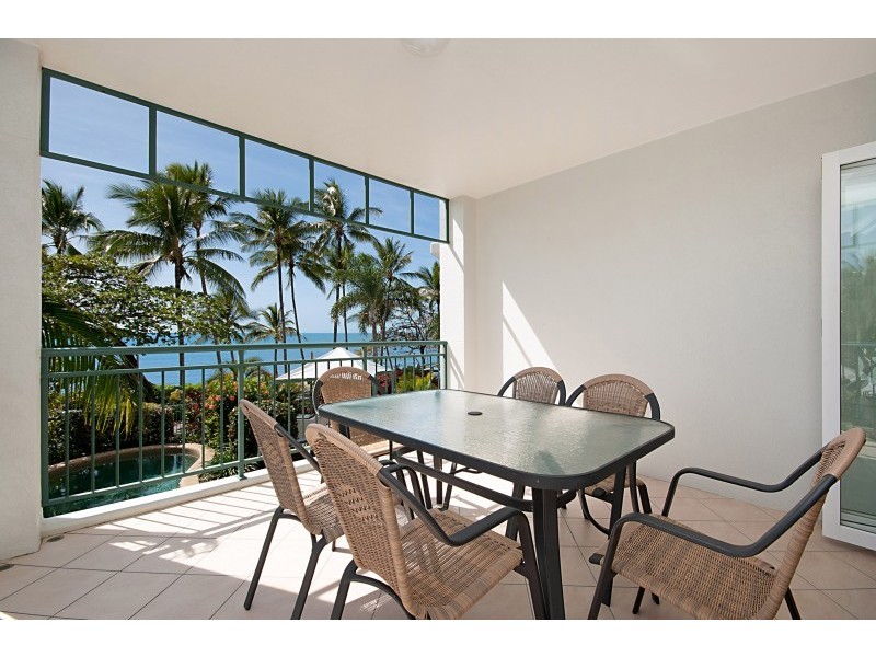 Unit 4/39-43 Vasey Esplanade, Trinity Beach QLD 4879