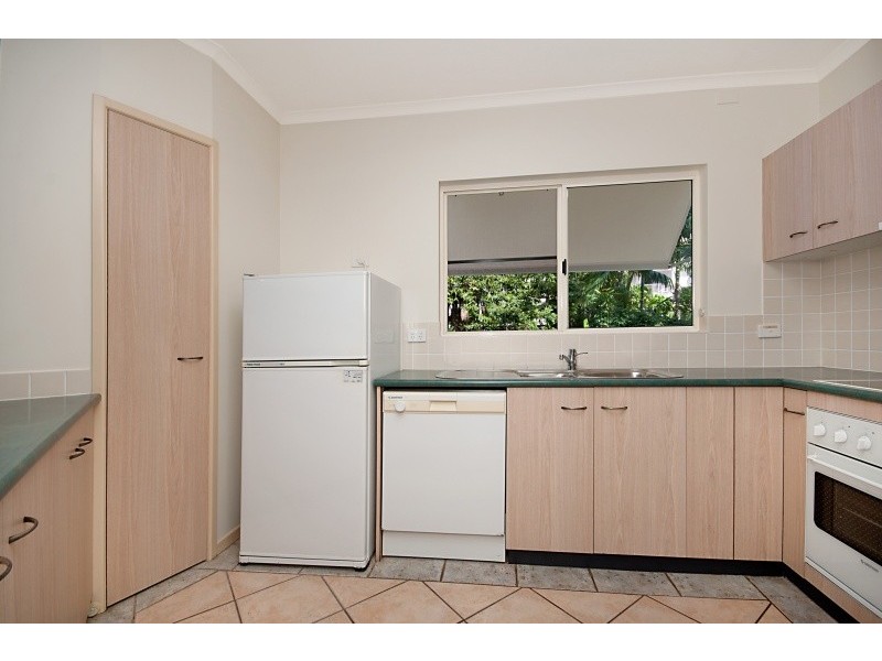 Unit 4/39-43 Vasey Esplanade, Trinity Beach QLD 4879