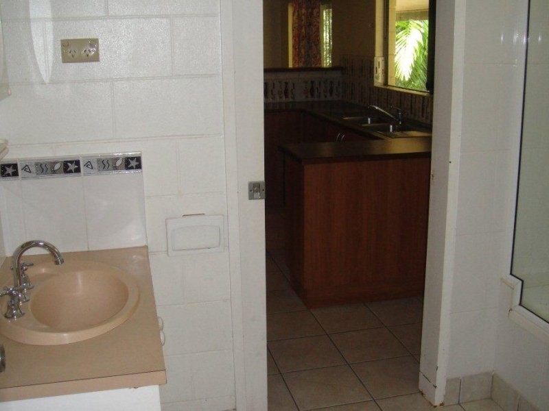 24 Survey Street, Smithfield QLD 4878