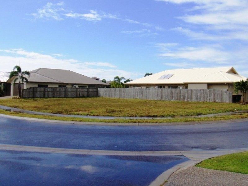 34 Angor Road, Trinity Park QLD 4879