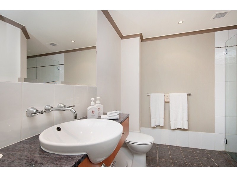 1-9 Vievers Road, Palm Cove QLD 4879