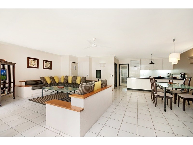 1-9 Vievers Road, Palm Cove QLD 4879