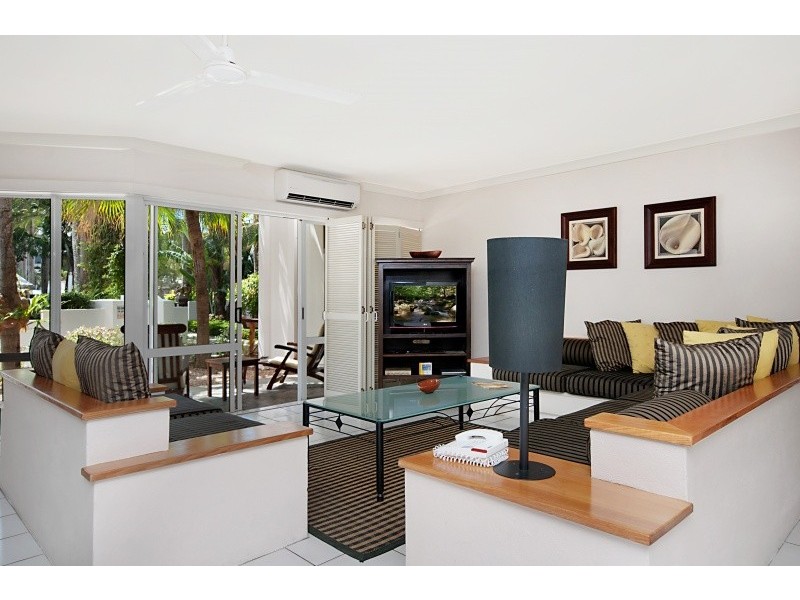 1-9 Vievers Road, Palm Cove QLD 4879