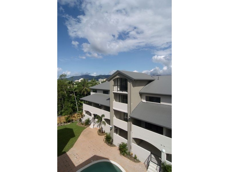 Unit 23/82-86 Martyn Street, Cairns QLD 4870