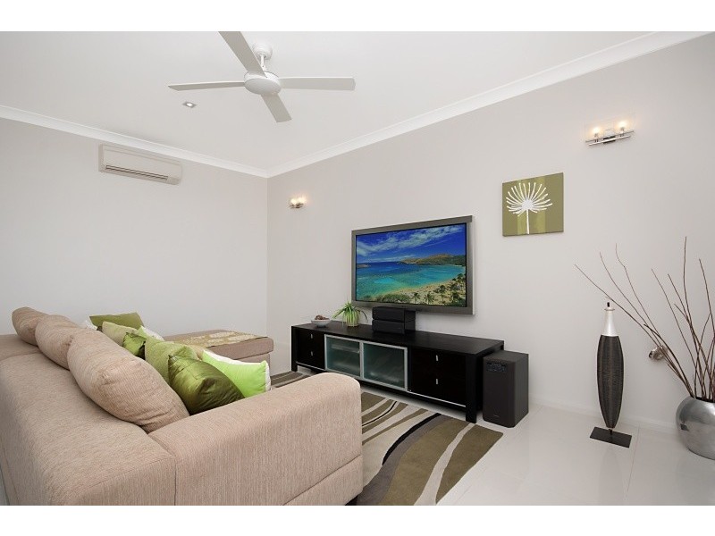 93 Vasey Esplanade, Trinity Beach QLD 4879