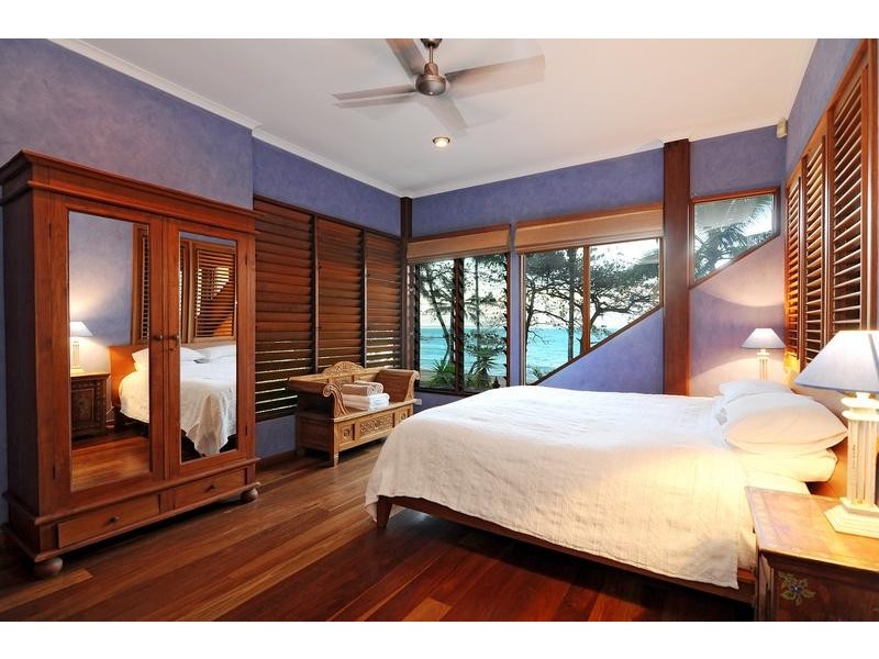 6 Peacock Street, Trinity Beach QLD 4879